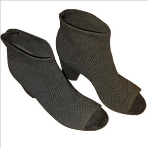 Seven Dials Black Heeled Boots Ankle-High